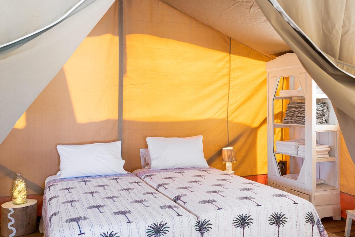 Luxury tent Nomad Glamping Schinias