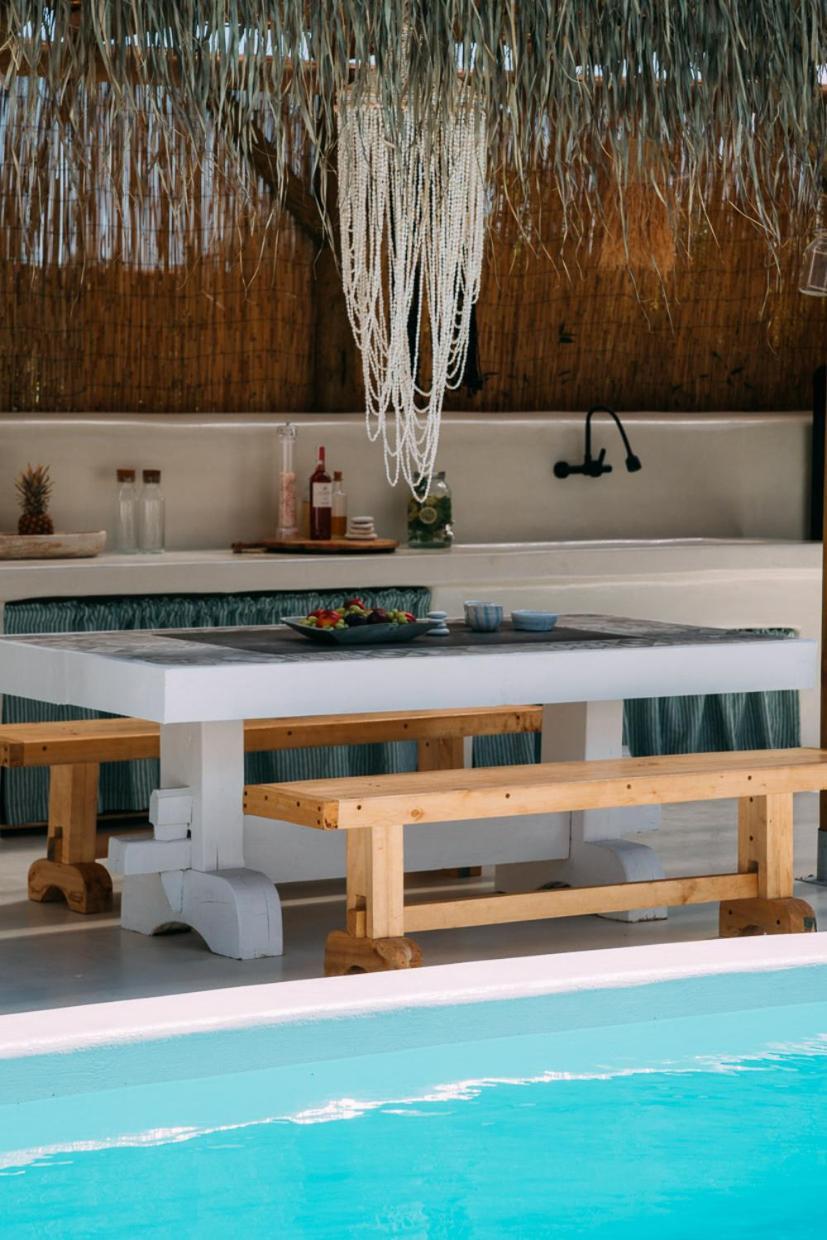 Luxury tent Nomad Glamping Schinias
